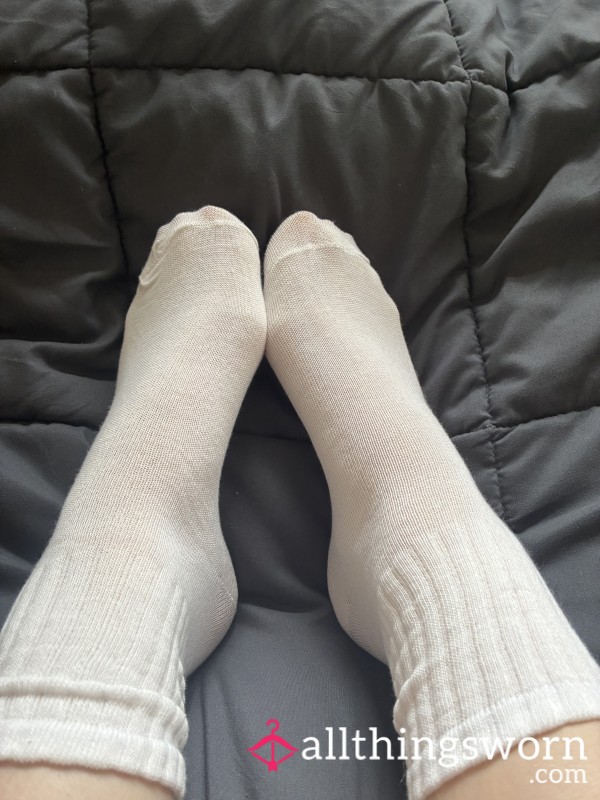 White Plain Ankle Socks Used