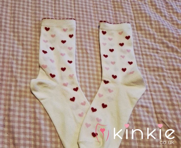 White Red Trim Heart Socks ❤️🖤