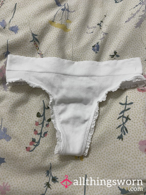 White Ribbed Thong 🤍