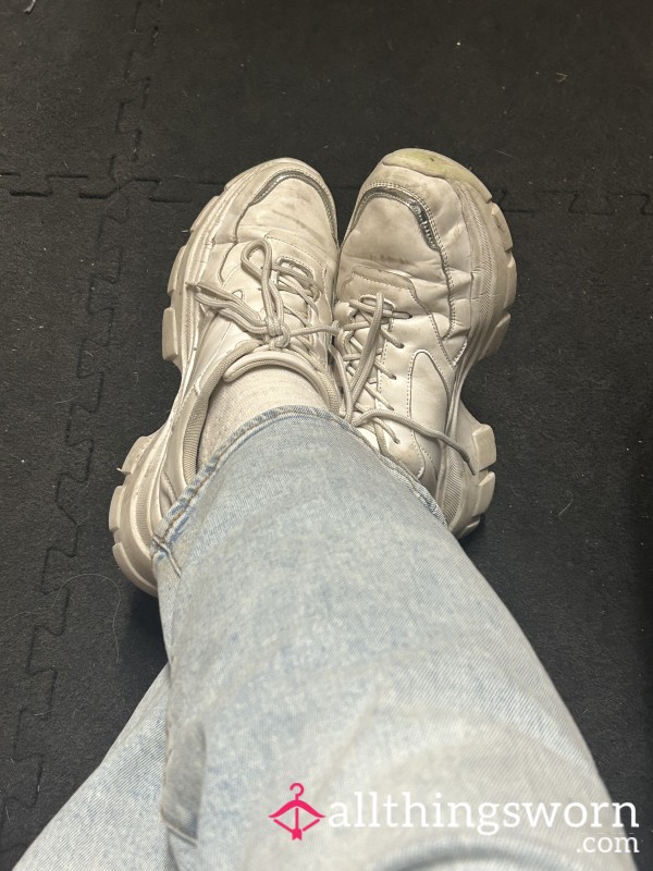 White Sneakers - Size 11