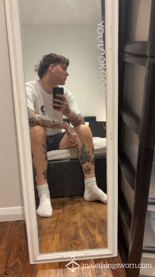 White Builders Socks 1 Days Wear Packed Full Of Sweat And Juices