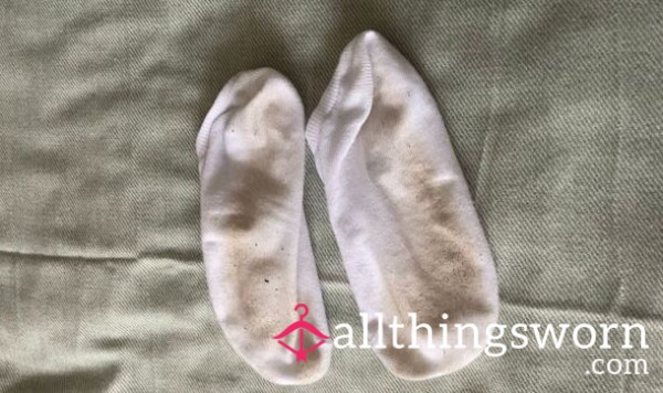 White Socks Turned Dirty!