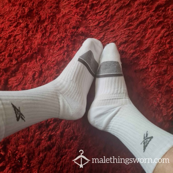 White Socks Turning Dirty After 3 Days Progress...