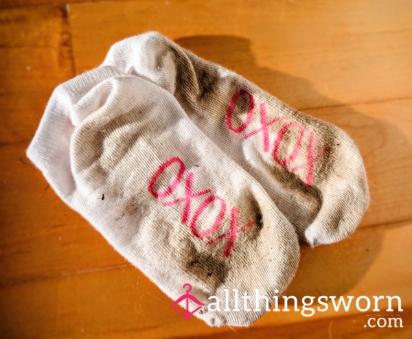 🧦 White Socks • Warm Summer Day • All Day Worn
