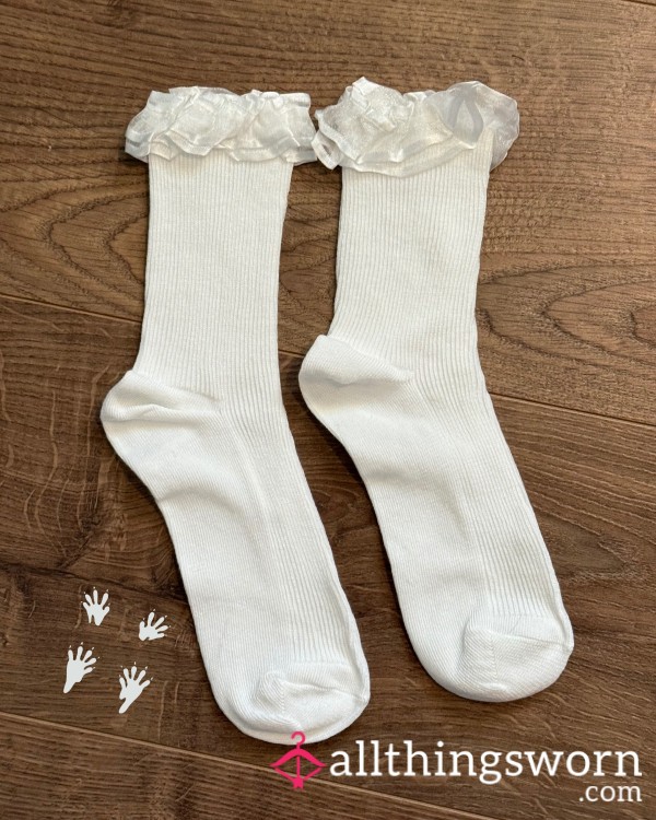White Socks With Mesh Ruffles For Custom Wear