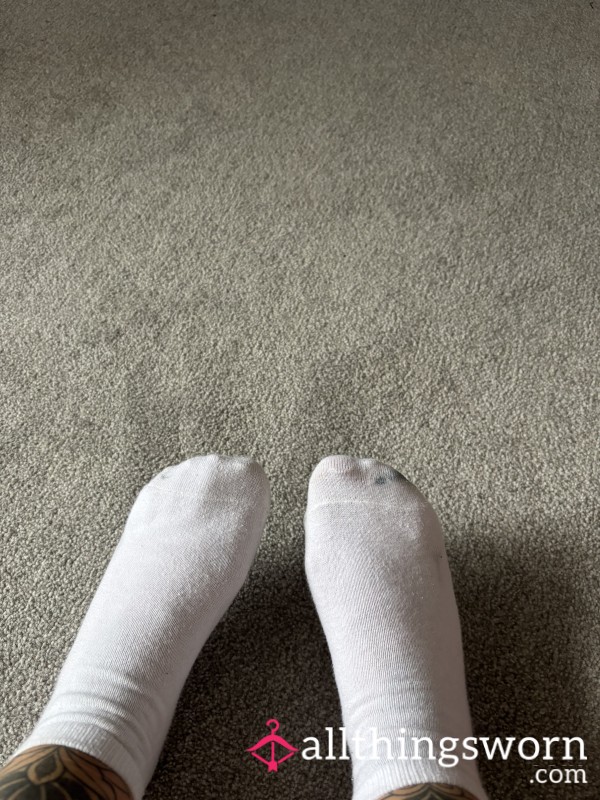 White Socks Worn🧦🤍