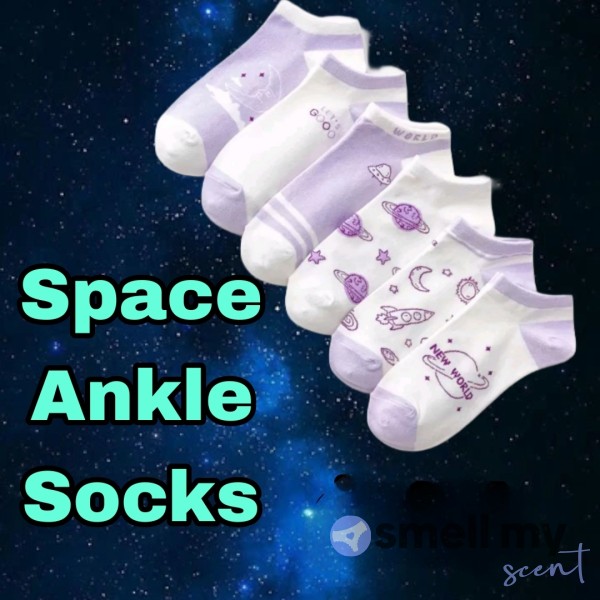 White Space Ankle Socks
