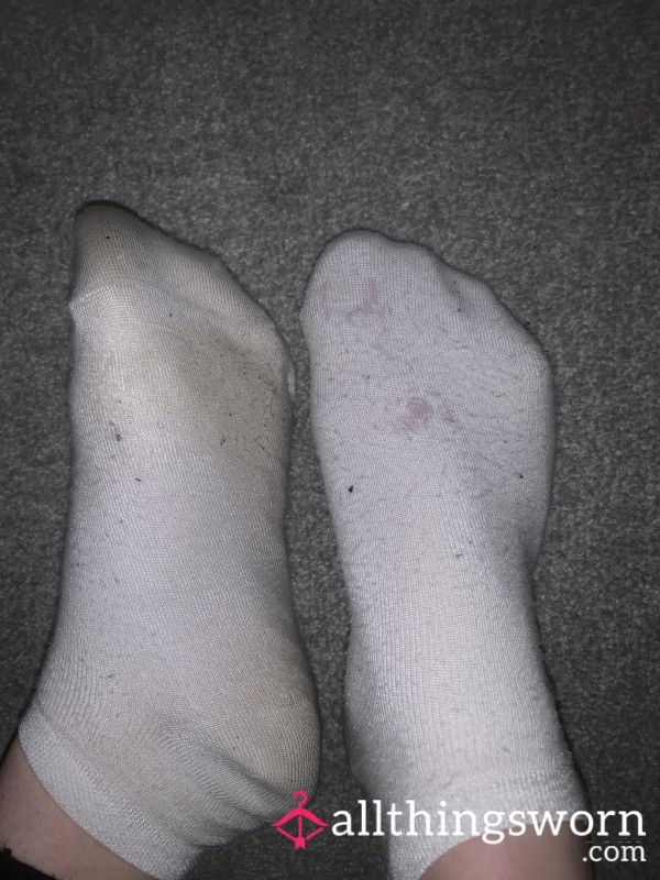 White Super Soft Ankle Socks