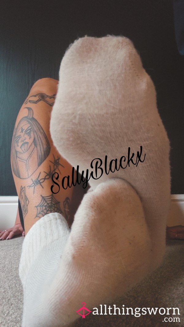 White Sweaty Gym Socks 🧦