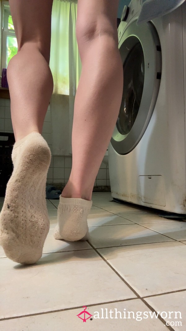 White Sweaty, 🥵 Smelly, 2 Day Worn Ankle Socks 🧦