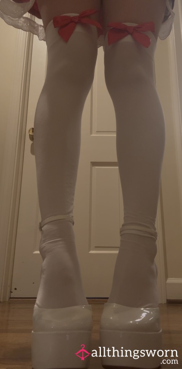 White Thigh High Stockings With Bow🎀