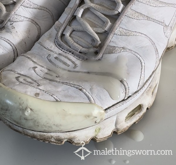 White TNs Sp*t And C*m