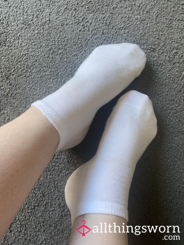 White Trainer Socks 🧦