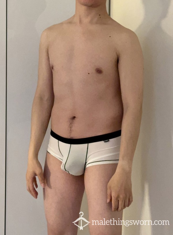 White Trunk Size M