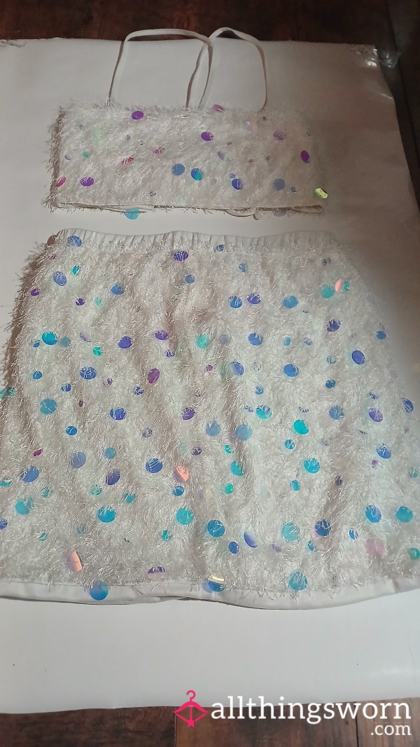 White Tube Top And Skirt With Large Shiny Sequens
