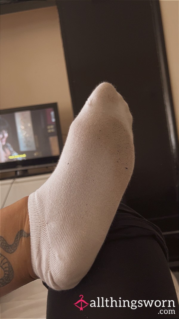 White Used Ankle Socks