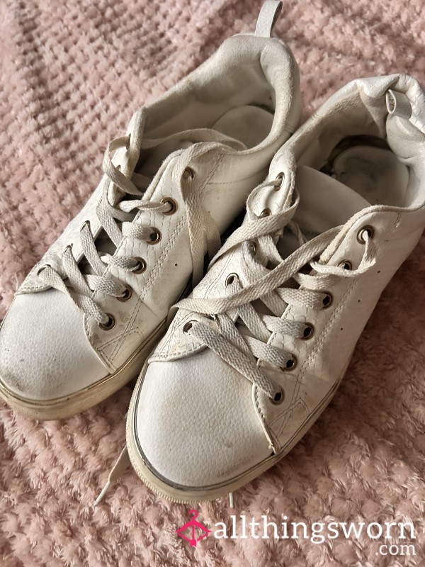 White Used Trainers Size 7