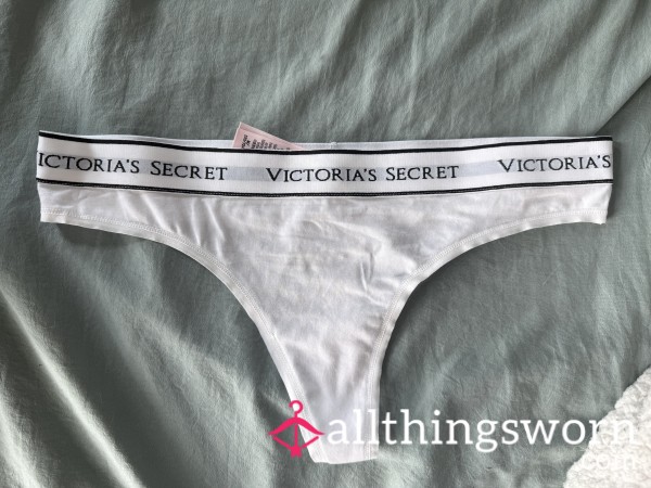 White VS Thong 🤍