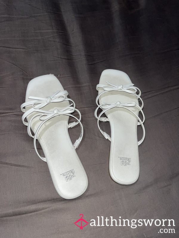 White Well Worn Sandals With Bows