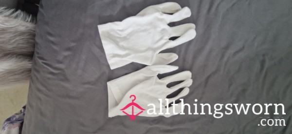 White Worn  Cotton Gloves