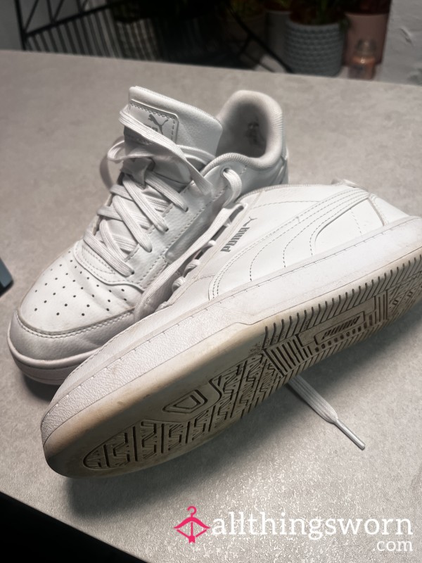 White Worn Pumas