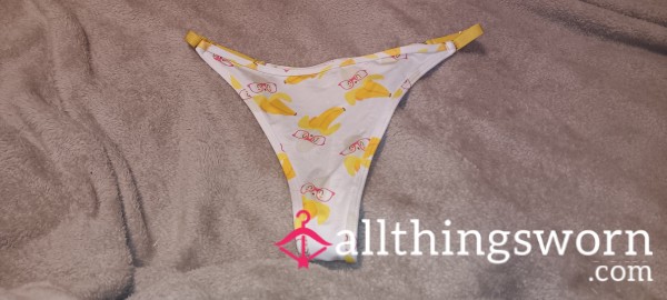 White & Yellow Banana 🍌 💛 Spandex Thong Size-L