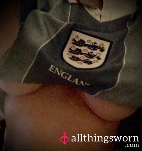 Who Doesn’t Love B**bs!!