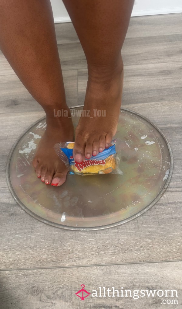 Who Knew Twinkies Could Get This Messy?