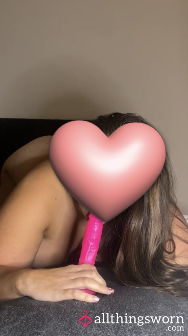 Who Wants A Bl** Job 👅