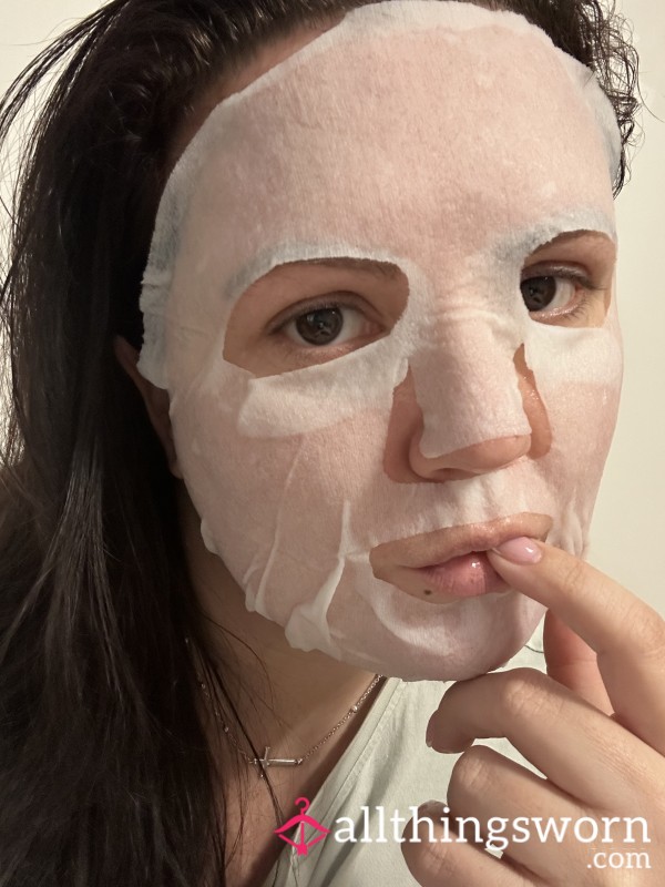 Who Wants To Experience My Pamper Face Mask …. From My Face To Yours 💋