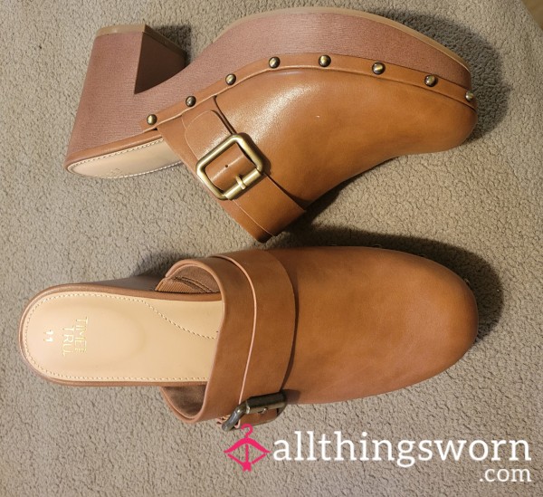 Who Wants To Play Dress Up?