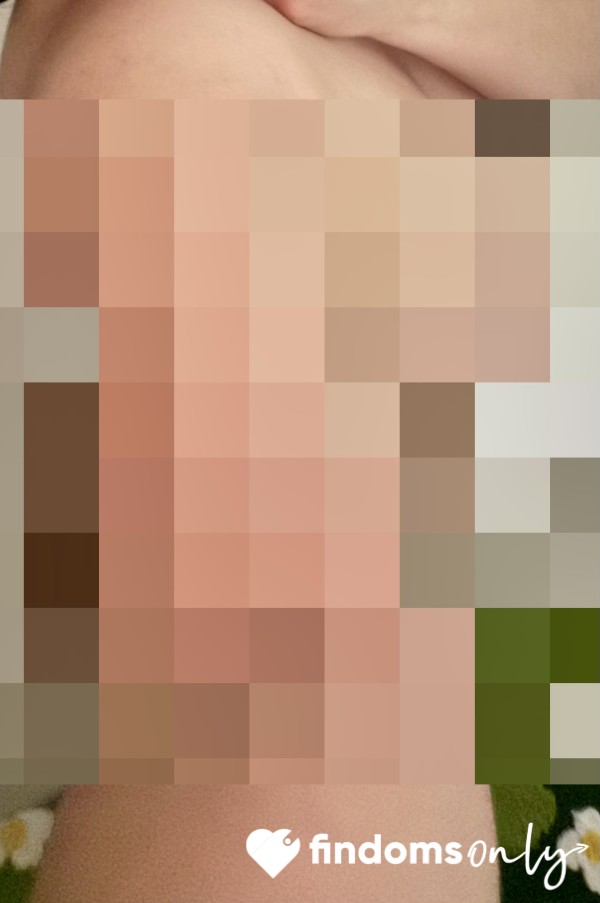 Who Wants To See This Goddess?