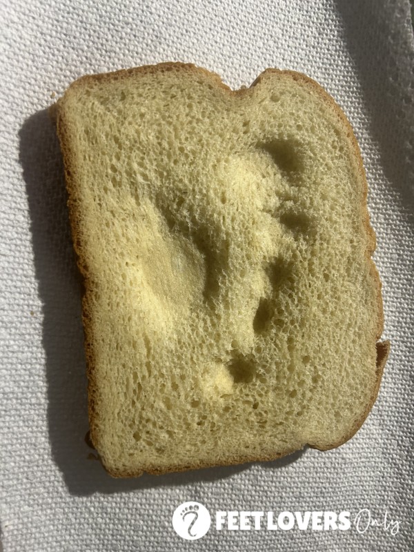 Who Wants To TOEst/Footbread 🦶🏻😉