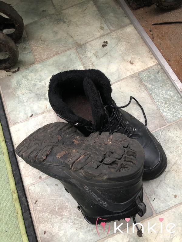 Who Wants To Used Work Shoes-Sale 40% Off