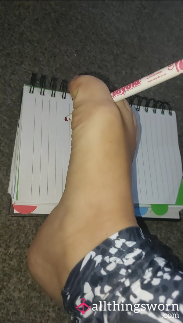 Who's Craving Some Toe Art? 👣