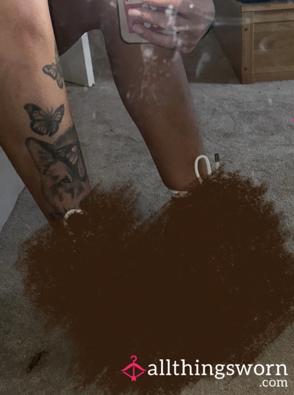 Who’s Obsessed With White Heels And Tanned Feet🤤