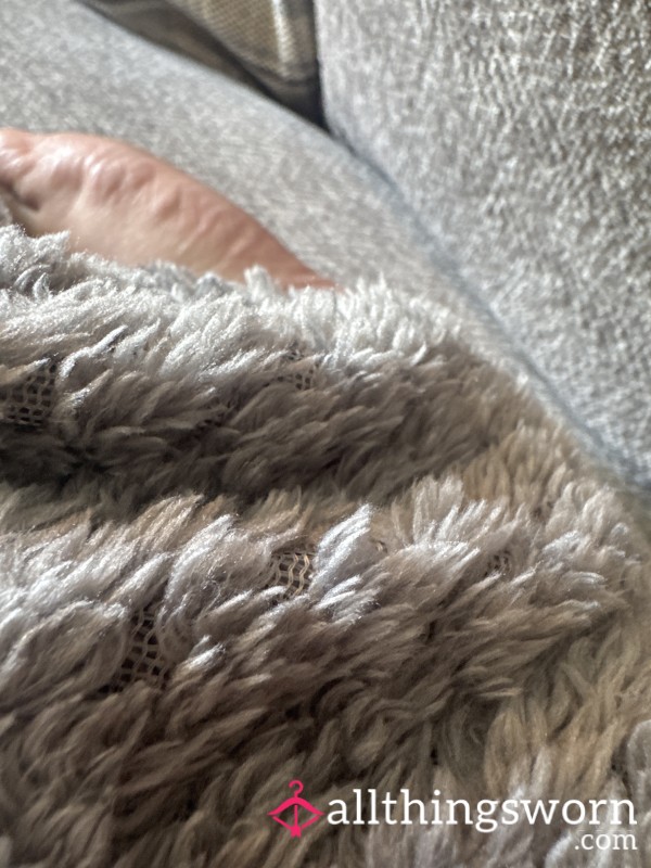 Wide Fit Feet Available For Pics