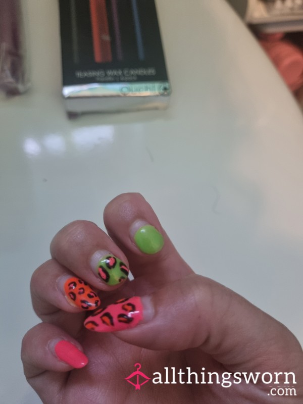 Wild Gel Real Nail Clippings Both Hands