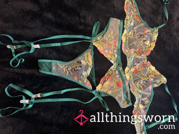 Wild Meadow Embroidered 3-Piece Set | Green Flor*l Lingerie