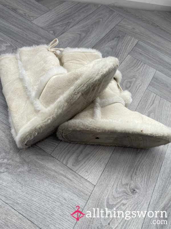 Winter Slippers.Those Kept My Feet Cosy All Winter Long Now They Need Some Love And Care .Scent And Dirt Is A Bonus