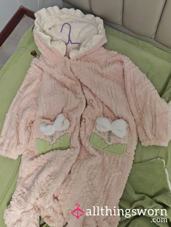 Winter's Furry And Thick Pajamas