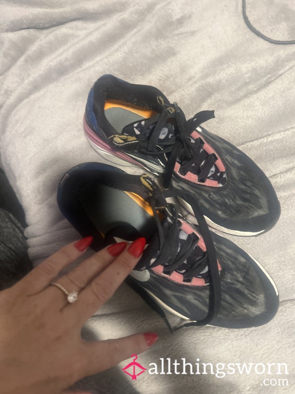 Woman Nike