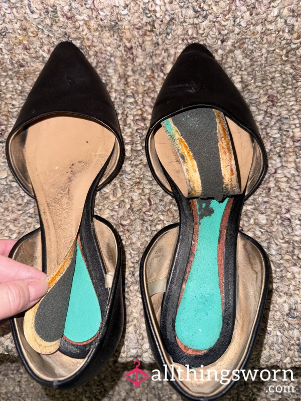 Women’s Black Flats Size 9