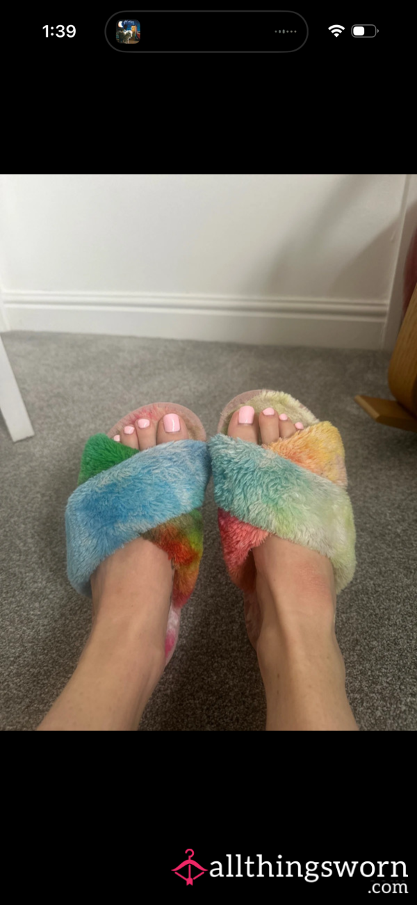 Women’s Fluffy Slippers