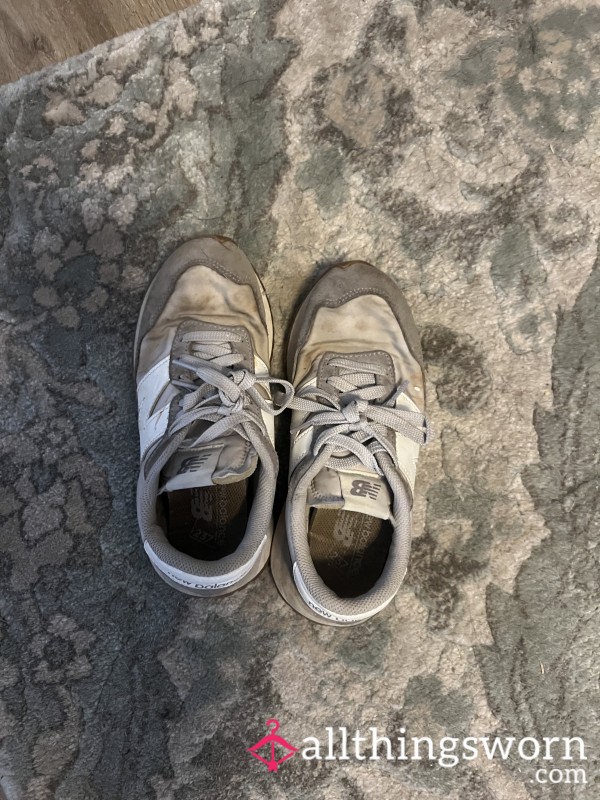 Women’s Worn Sneakers