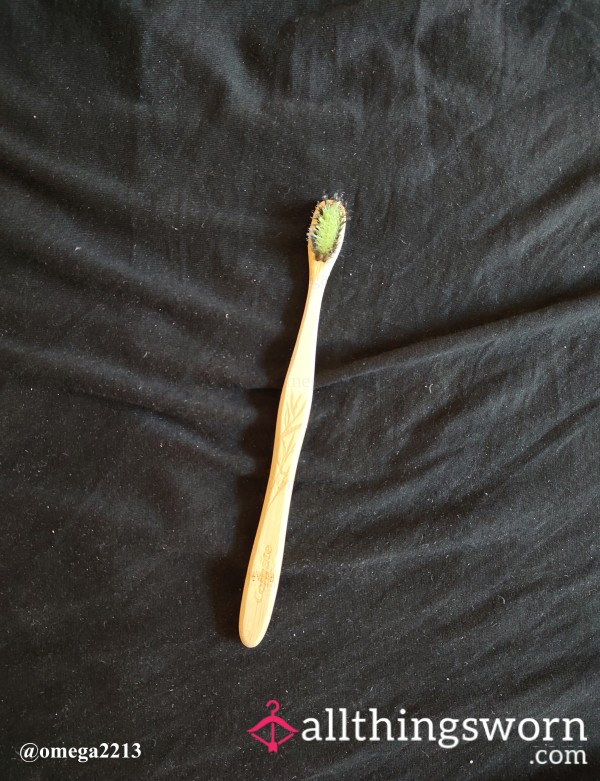 Wooden Toothbrush