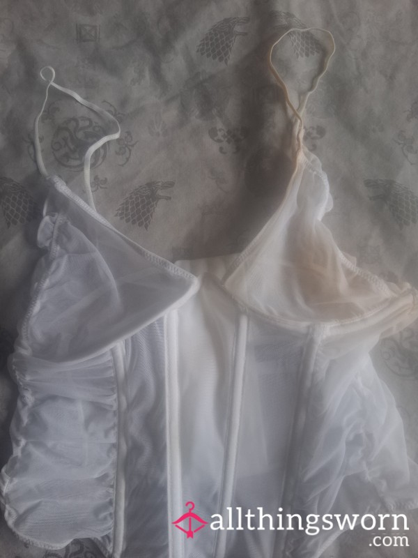 Wore This All Night Even My Tan Has Come Off On It Size 34 C