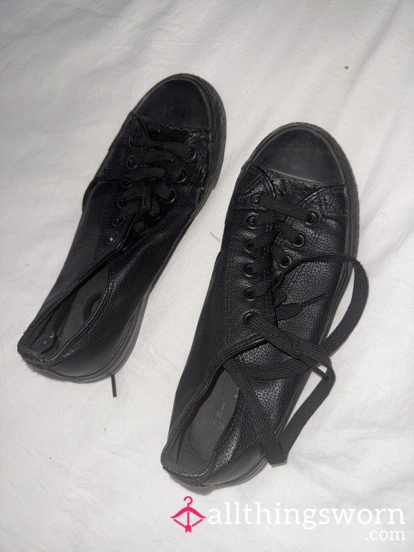 Work Shoes Worn Sock Less