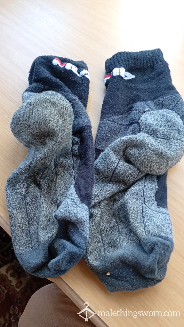 Work Socks Worn For 7 Days. Can See The Weather And You Can Wait In Anticipation For The Scent 😉