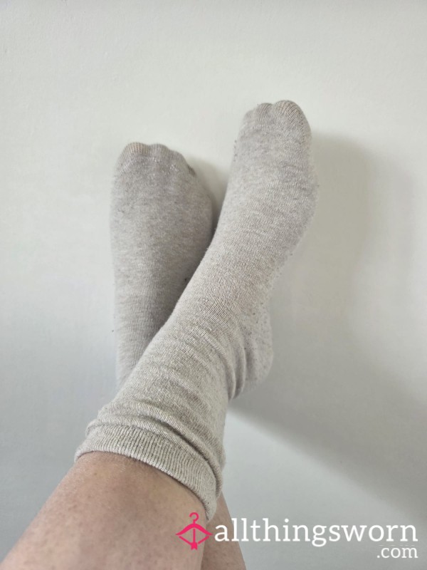 Workday Socks - Tired Feet, Tempting Smell